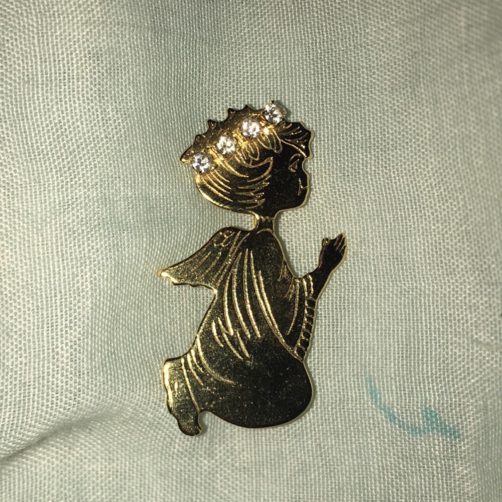 PIN ANGEL